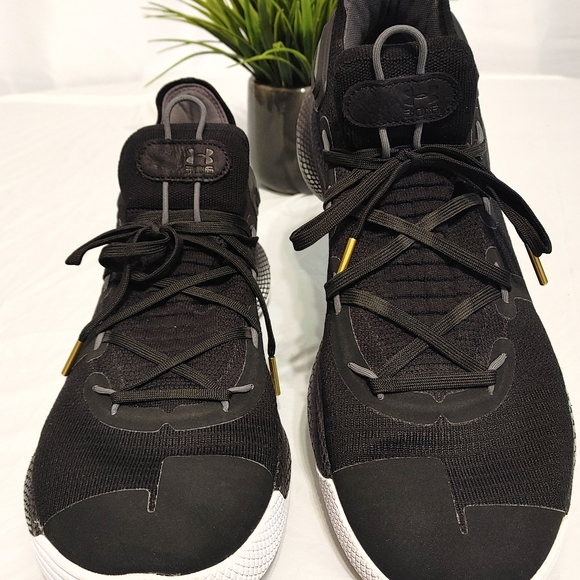 Under Armour Curry 6 - Picture 2 of 8